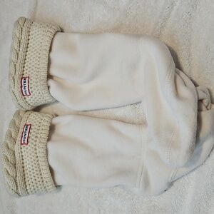 Hunter Cream Fleece Boot Cuff with Label Sz M. NEW NO TAGS
